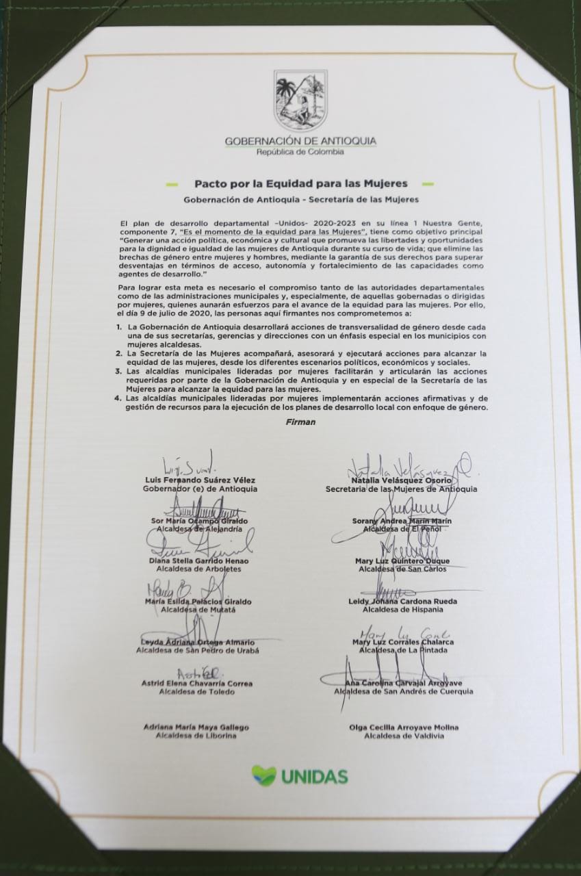 Doce alcaldesas firmaron el “Pacto por la Equidad para las Mujeres de Antioquia”