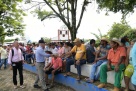 Puerto López, corregimiento de El Bagre, el gobernador Andrés Julián les dijo que cuentan con él y con la Fuerza Pública 