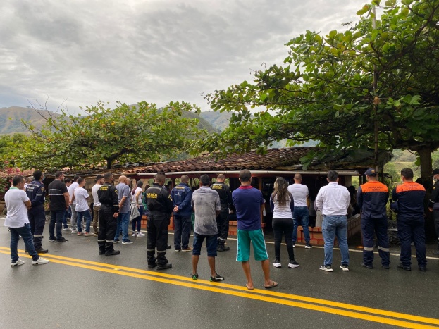 Por condiciones adversas, el carro que cayó al río Cauca sobre el sector El Cangrejo en Betulia, no podrá ser recuperado