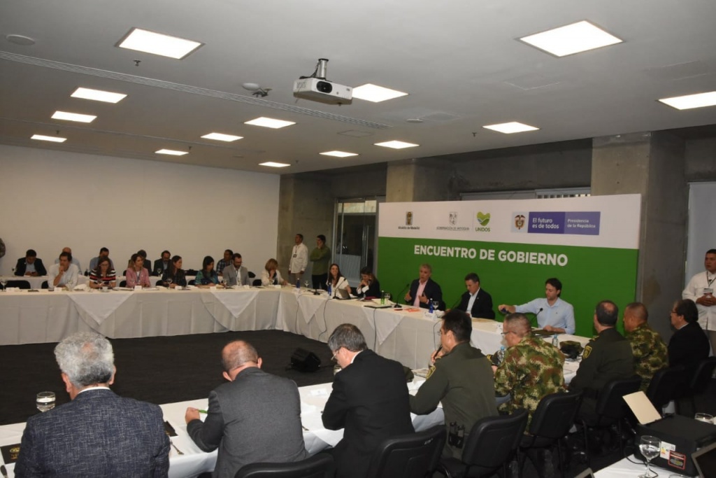 Grandes compromisos y cronogramas de trabajo deja el Primer Encuentro de Gabinetes, del Gobiernos Nacional, la gobernación de Antioquia y la alcaldía de Medellín