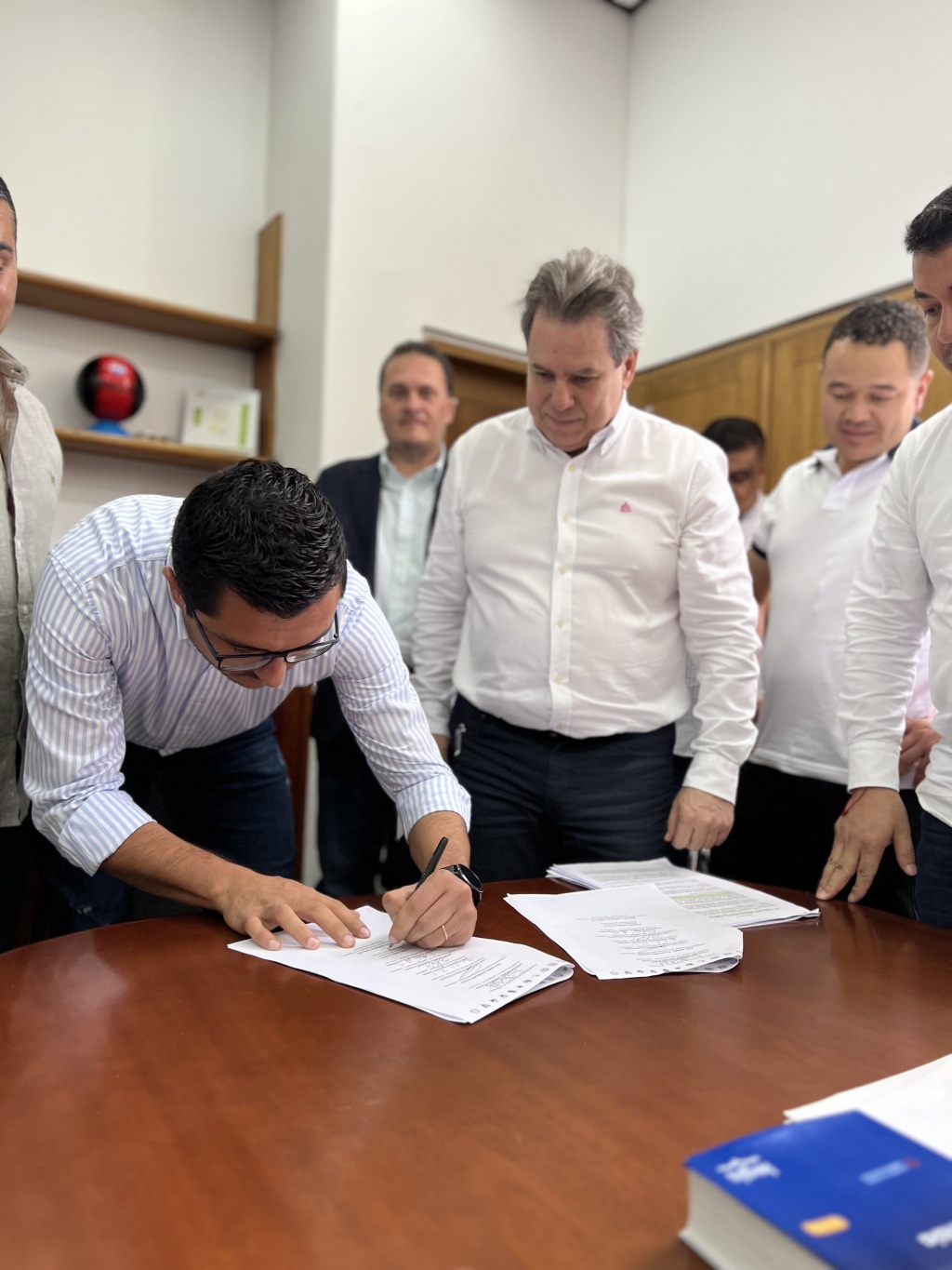 Alcaldes de 13 municipios firmaron acuerdo de voluntades para crear la Provincia Administrativa y de Planificación Bioenergética del Norte de Antioquia