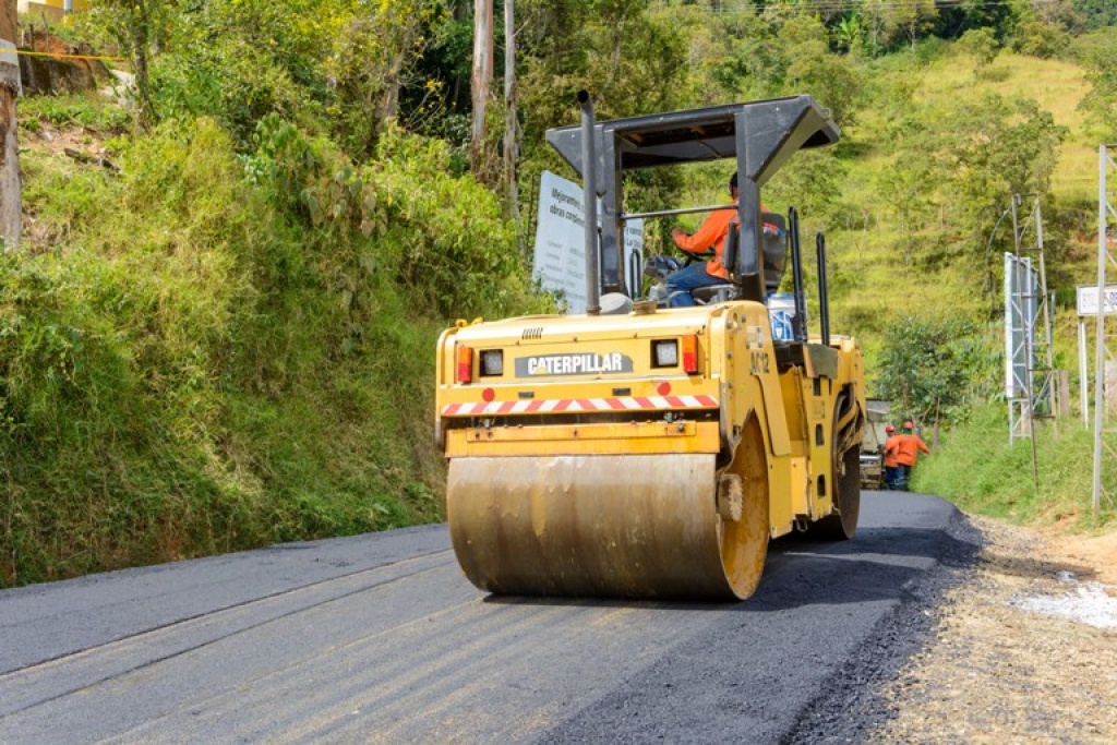 Semana de la Infraestructura: El municipio de Caicedo crece con la pavimentación de sus vías