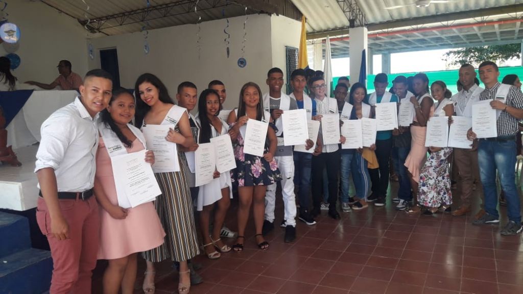 Más de 5.000 bachilleres del departamento de Antioquia, recibieron  Formación en Técnica Laboral
