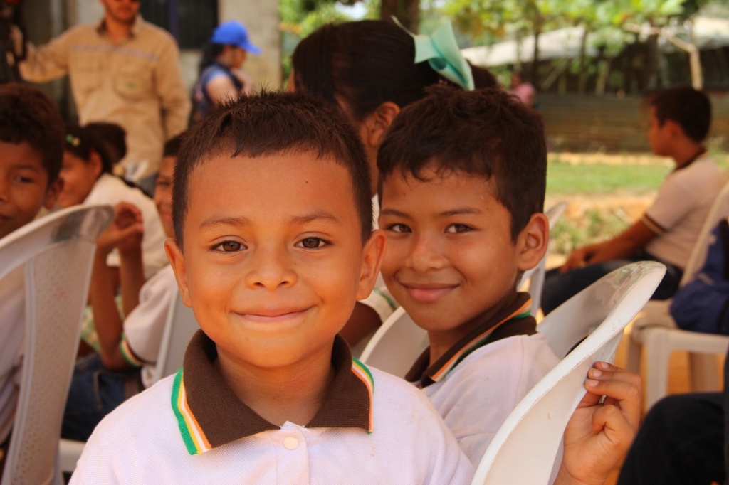 Matrículas de estudiantes en instituciones educativas públicas de Antioquia llega al 95%