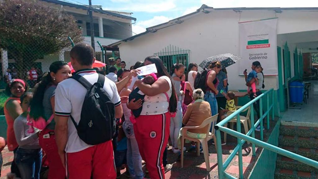 Comunidad en Briceño se benefició con la jornada Acércate Antioquia
