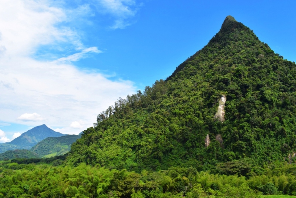 Cerro Tusa, otro ícono de la naturaleza que pasa a dominio público para el servicio del turismo
