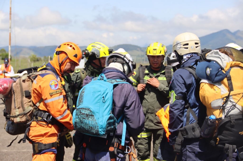 Labor humanitaria encontró restos adicionales de tres ocupantes de la aeronave accidentada en Urrao