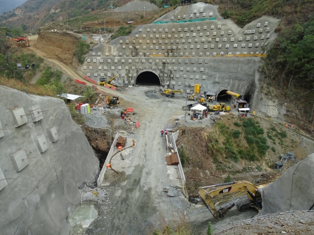 Avances del Túnel del Toyo y la adjudicación de pavimentación de la vía Puerto Nare - Puerto Triunfo serán protagonistas este martes en la Semana de la Infraestructura