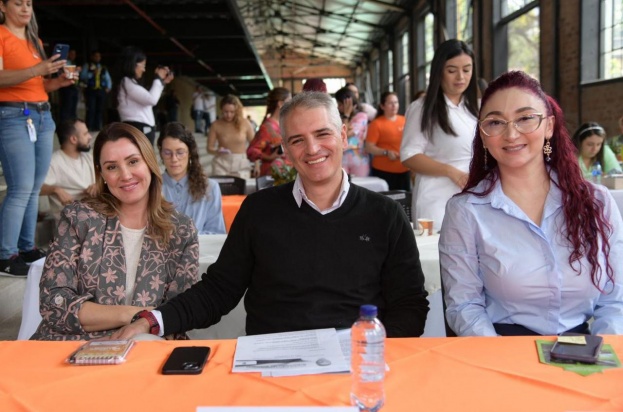 La Gobernación de Antioquia exaltó la labor de las mujeres que ejercen la política en el departamento