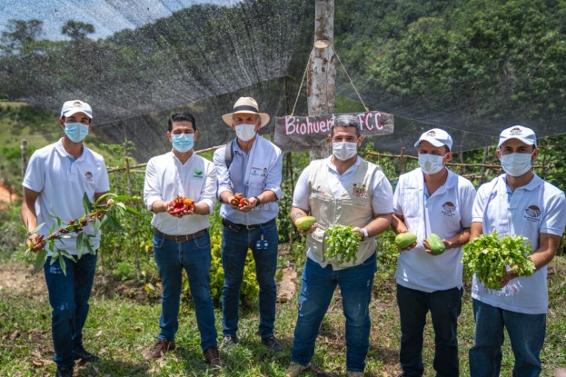 Con huertas urbanas Antioquia brinda alimentos e ingresos a los habitantes de Puerto Berrío