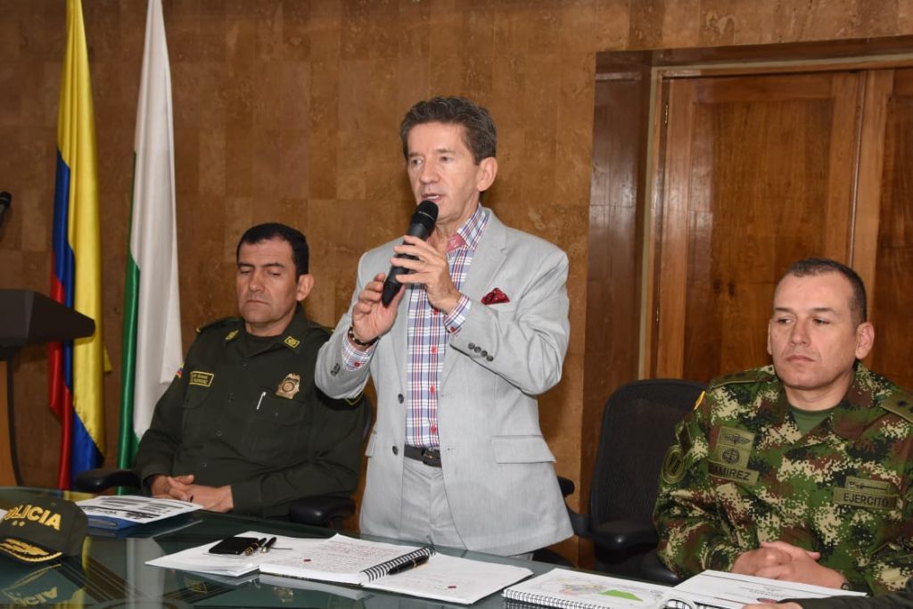 Respuestas del Gobernador de Antioquia Luis Pérez Gutiérrez y el Coronel Carlos Sierra luego del consejo de seguridad de este martes