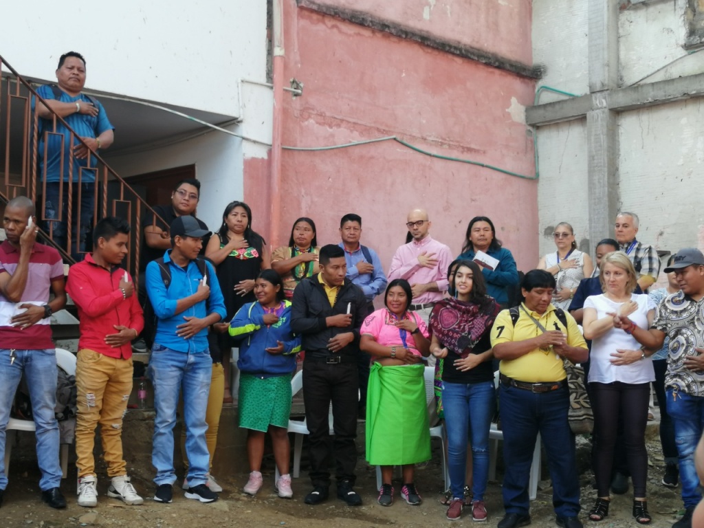 La Secretaria de Educación y la Organización Indígena de Antioquia –OIA capacitarán a 146 docentes que formarán a 3.039 alumnos indígenas de 5 subregiones