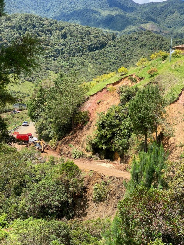 Asociado a las fuertes lluvias de las últimas horas, 5 municipios reportaron emergencias