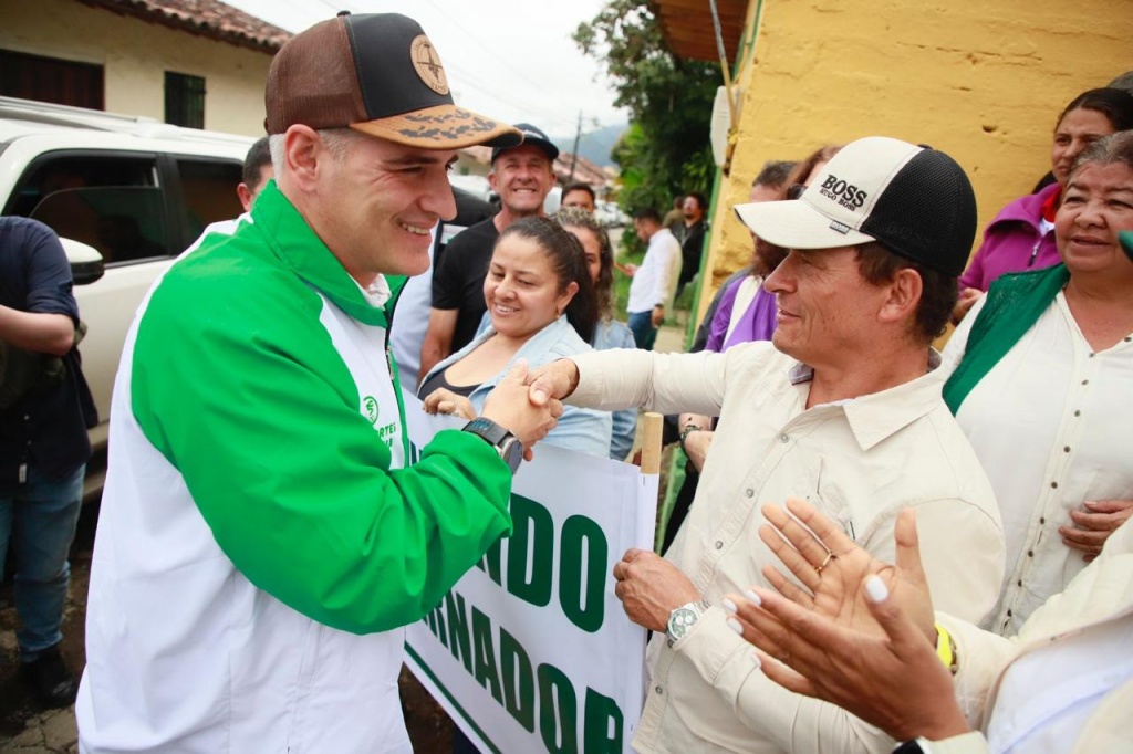 “En Antioquia no queremos el socialismo porque ya sabemos que ese modelo fracasó”, dijo el Gobernador Andrés Julián en Támesis