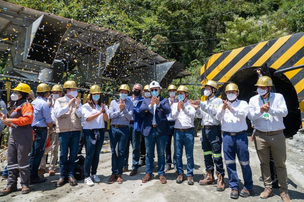”Este es el momento de la ecominería”, dijo el gobernador de Antioquia al celebrar la inuguración de la mina Buriticá, de Zijin-Continental Gold