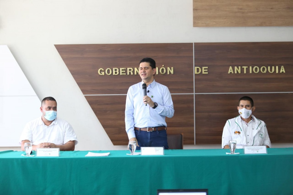 La Gobernación de Antioquia firmó alianzas productivas con alcaldes y asociaciones agropecuarias del departamento