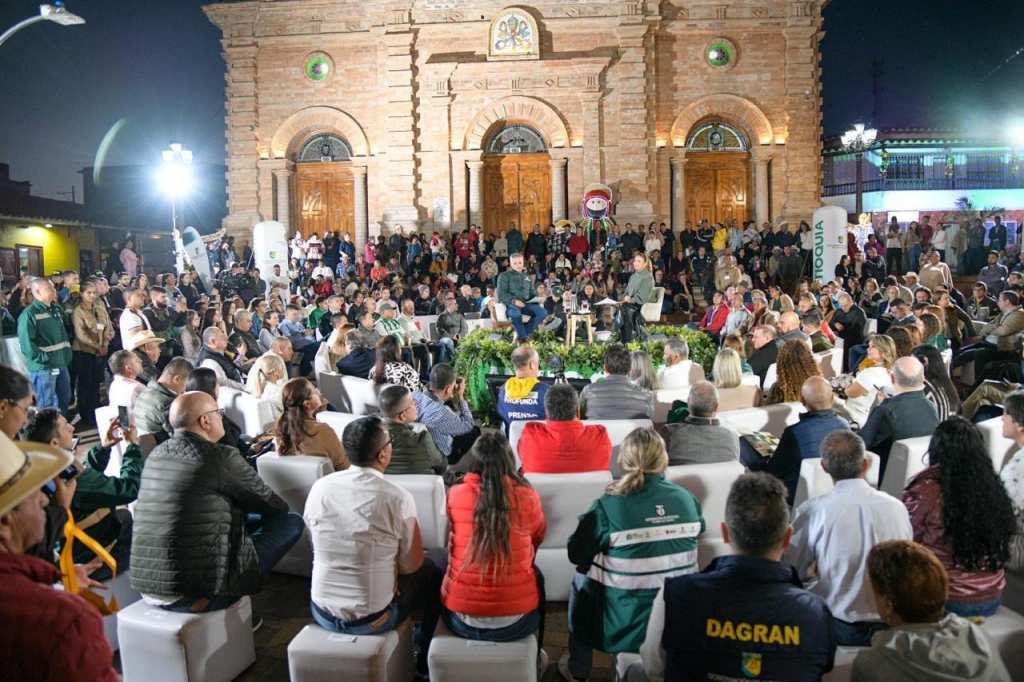 “En Antioquia estamos haciendo que las cosas pasen”, dijo el Gobernador Andrés Julián en la rendición de cuentas de su primer año de Gobierno