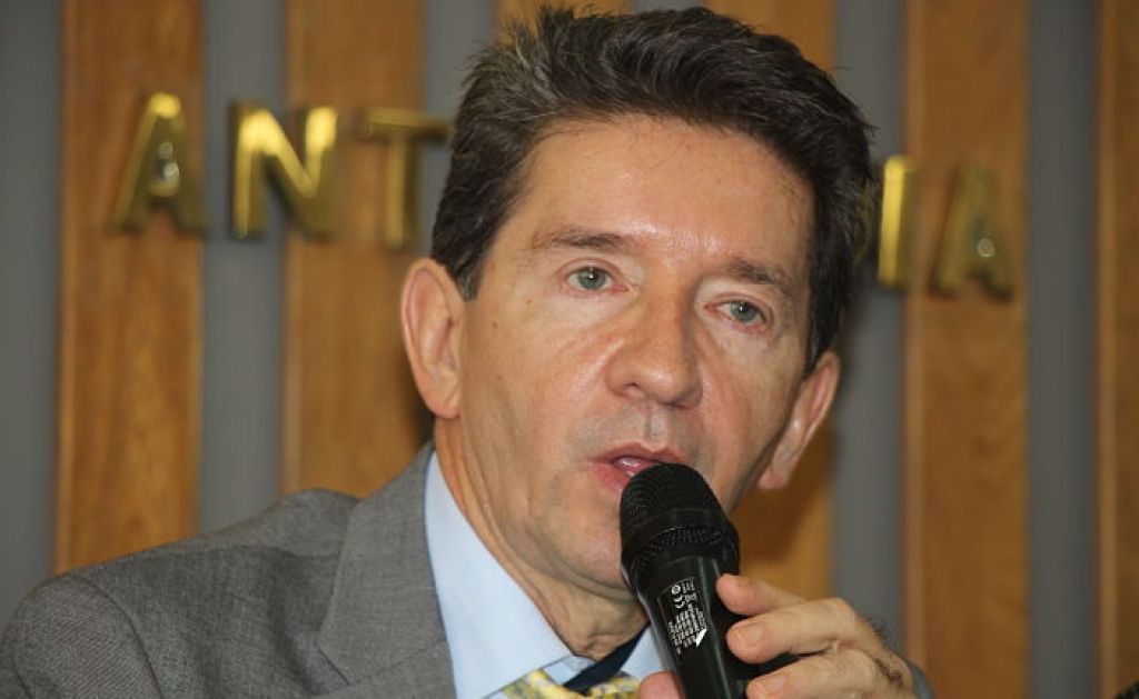 Gobernador de Antioquia, Luis Pérez Gutiérrez, sobre balance en las vías
