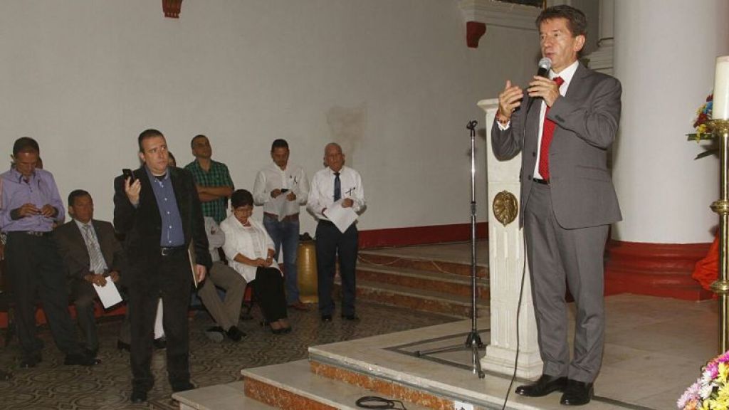 El gobernador de Antioquia lamenta el fallecimiento del alcalde de Fredonia