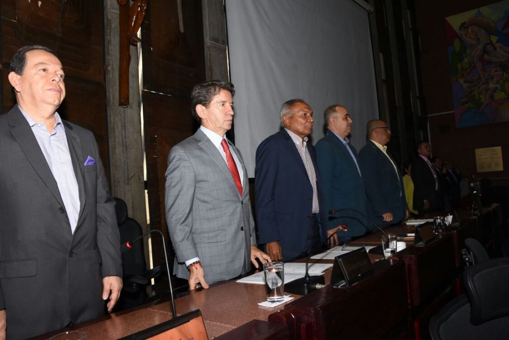 Temas tratados por el Gobernador de Antioquia Luis Pérez Gutiérrez, al terminar la instalación de las sesiones ordinarias de la honorable Asamblea