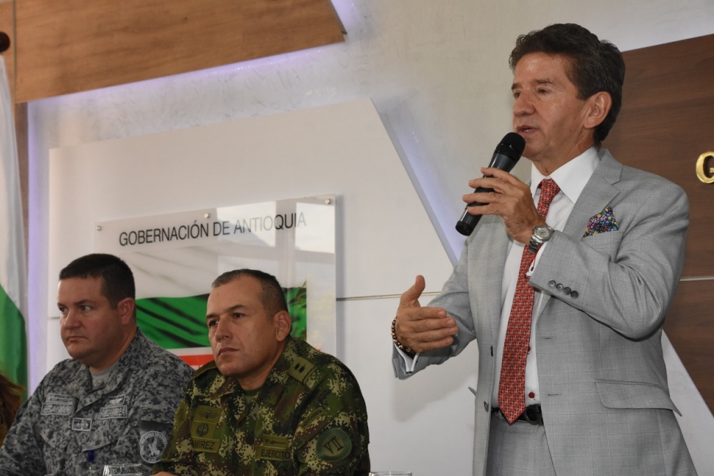 Medellín, junio 18 Intervención píetada del gobernador Luis Pérez Gutiérrez Consejo de seguridad