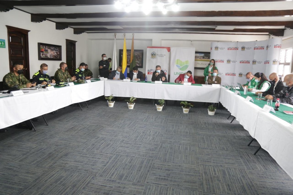 En Sonsón gobernador encargado de Antioquia presidió Consejo de Seguridad Focalizado para la zona Páramo, del Oriente antioqueño