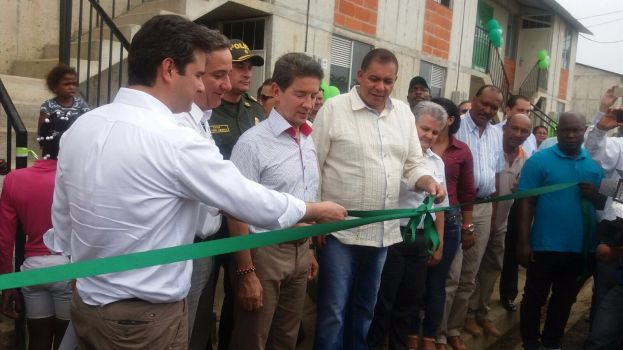 Antioquia Piensa en Grande y construirá viviendas dignas para maestros y maestras del departamento