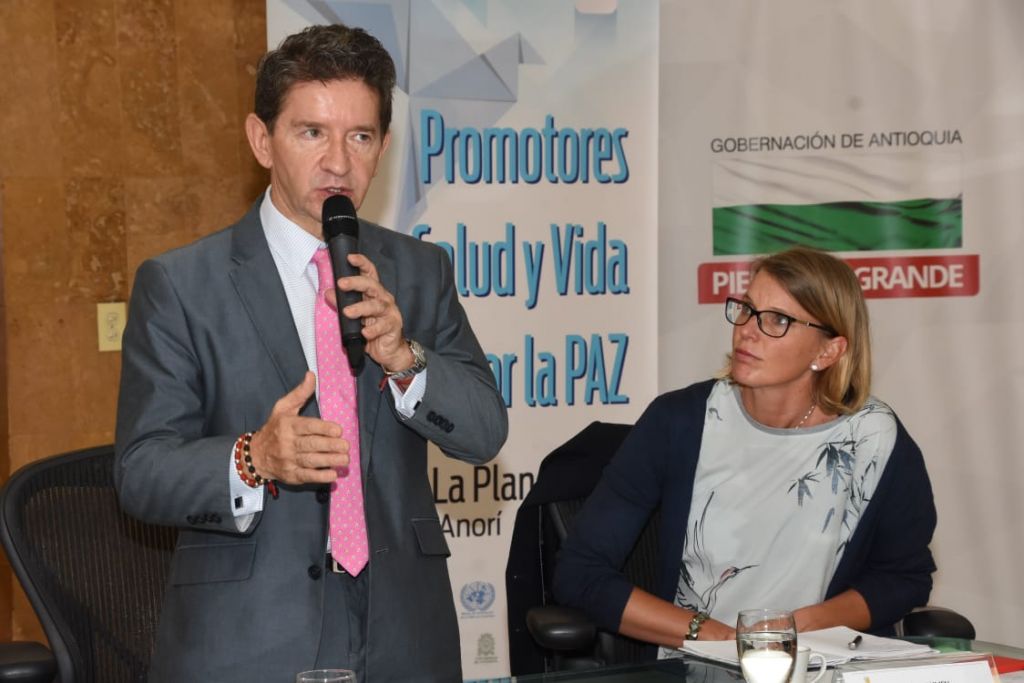Abril 5 de 2018  Rueda de prensa  Promotores de Salud y Vida  Respuestas del gobernador Luis Pérez Gutiérrez