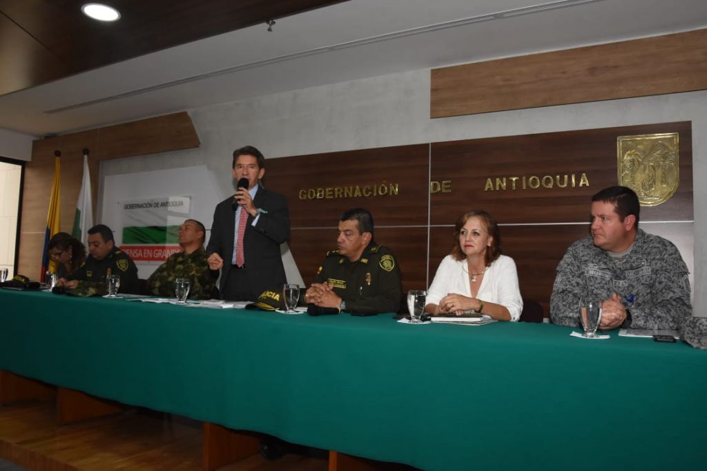 Algunos temas abordados por el gobernador Luis Pérez este martes luego del consejo de seguridad