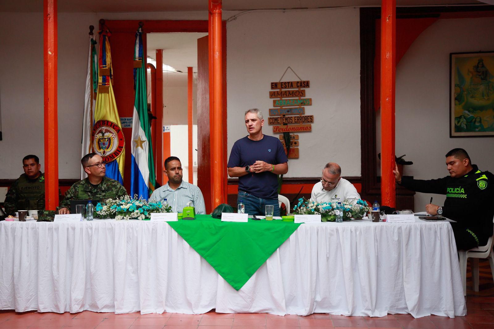 El Gobernador Andrés Julián ofreció hasta $ 200 millones de recompensa por alias “Ramiro”, cabecilla del frente 18 de las disidencias de las FARC 