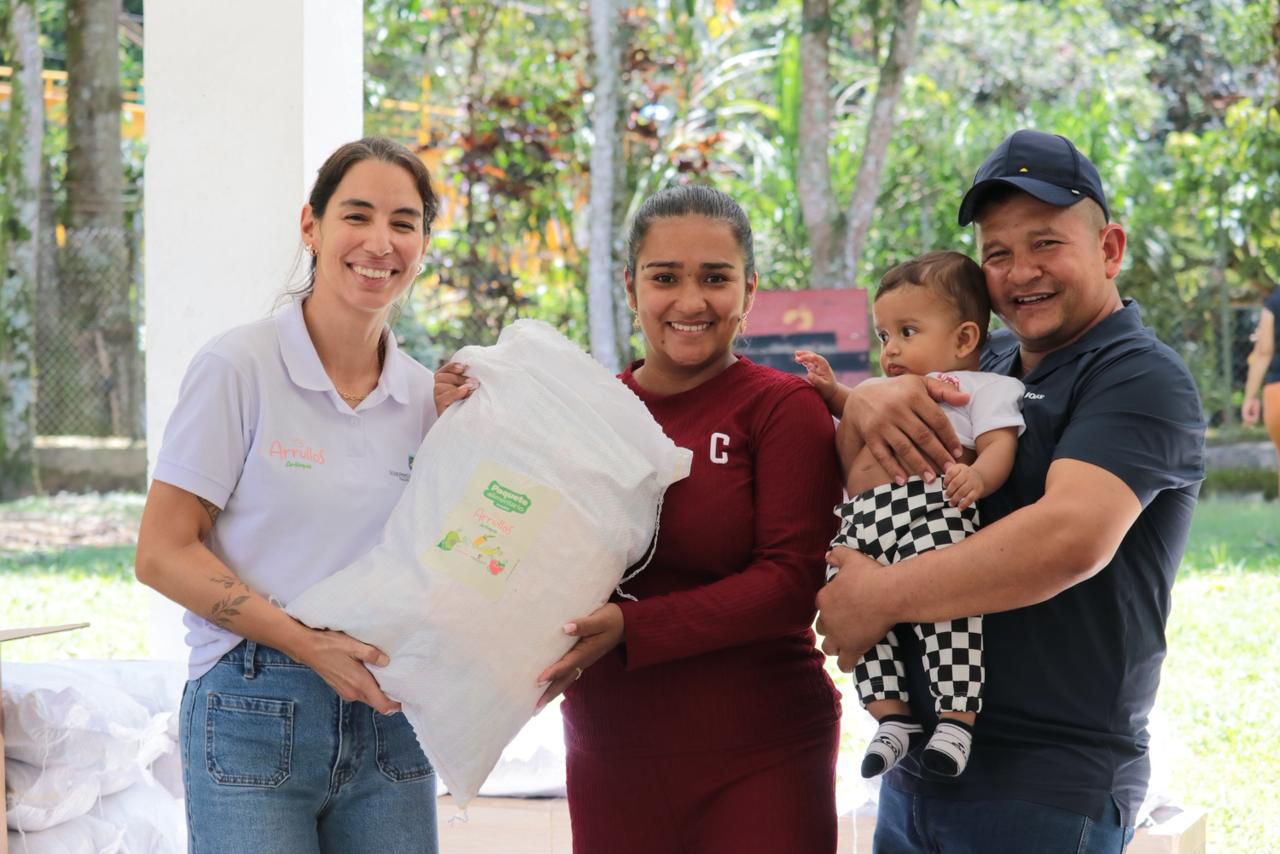 Más de 800 mil millones de pesos invierte la Gobernación de Antioquia en su estrategia BienEstar para reducir el hambre de los más vulnerables  