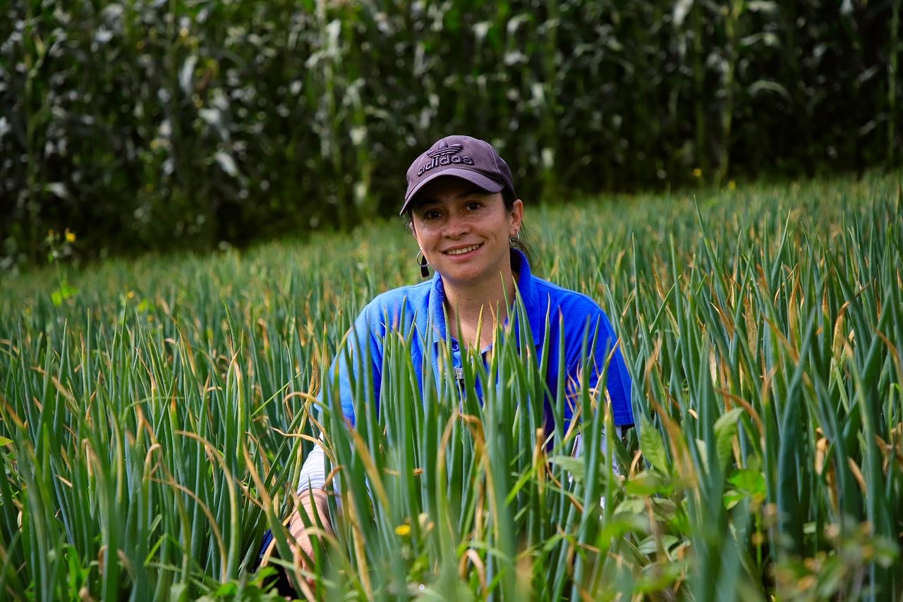 873 mujeres rurales de Antioquia fortalecen su autonomía económica mediante las Granjas del cuidado