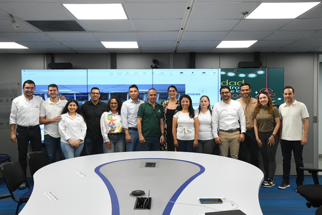 Gobernación de Antioquia presentó Agro100, el proyecto para conectar productores agropecuarios por medio de herramientas tecnológicas