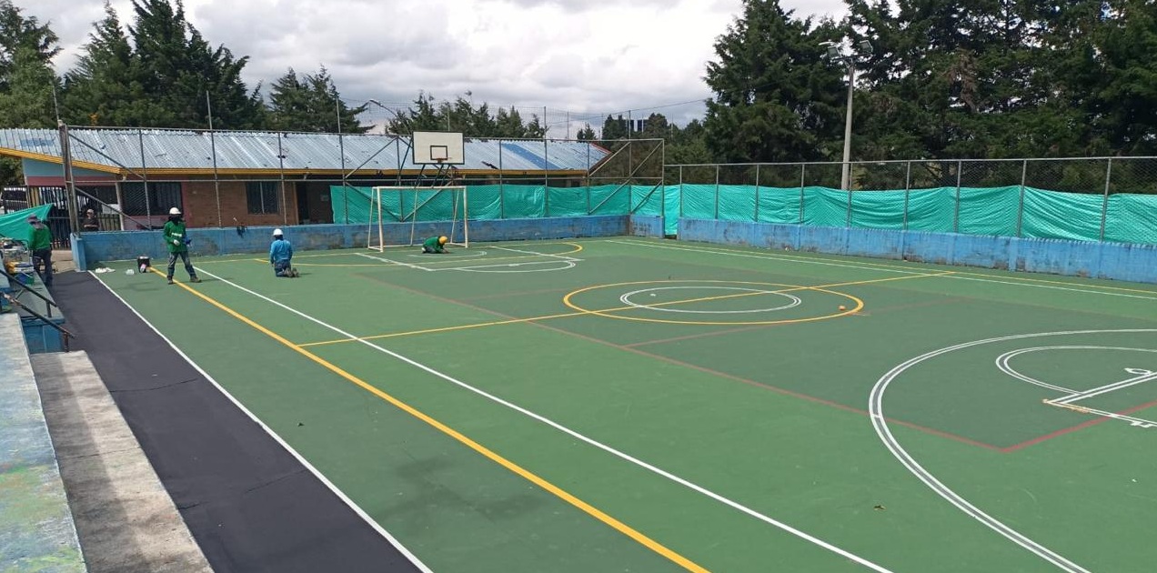 Gobernación de Antioquia invierte en escenarios deportivos y estaciones de Policía para fortalecer la seguridad y la convivencia