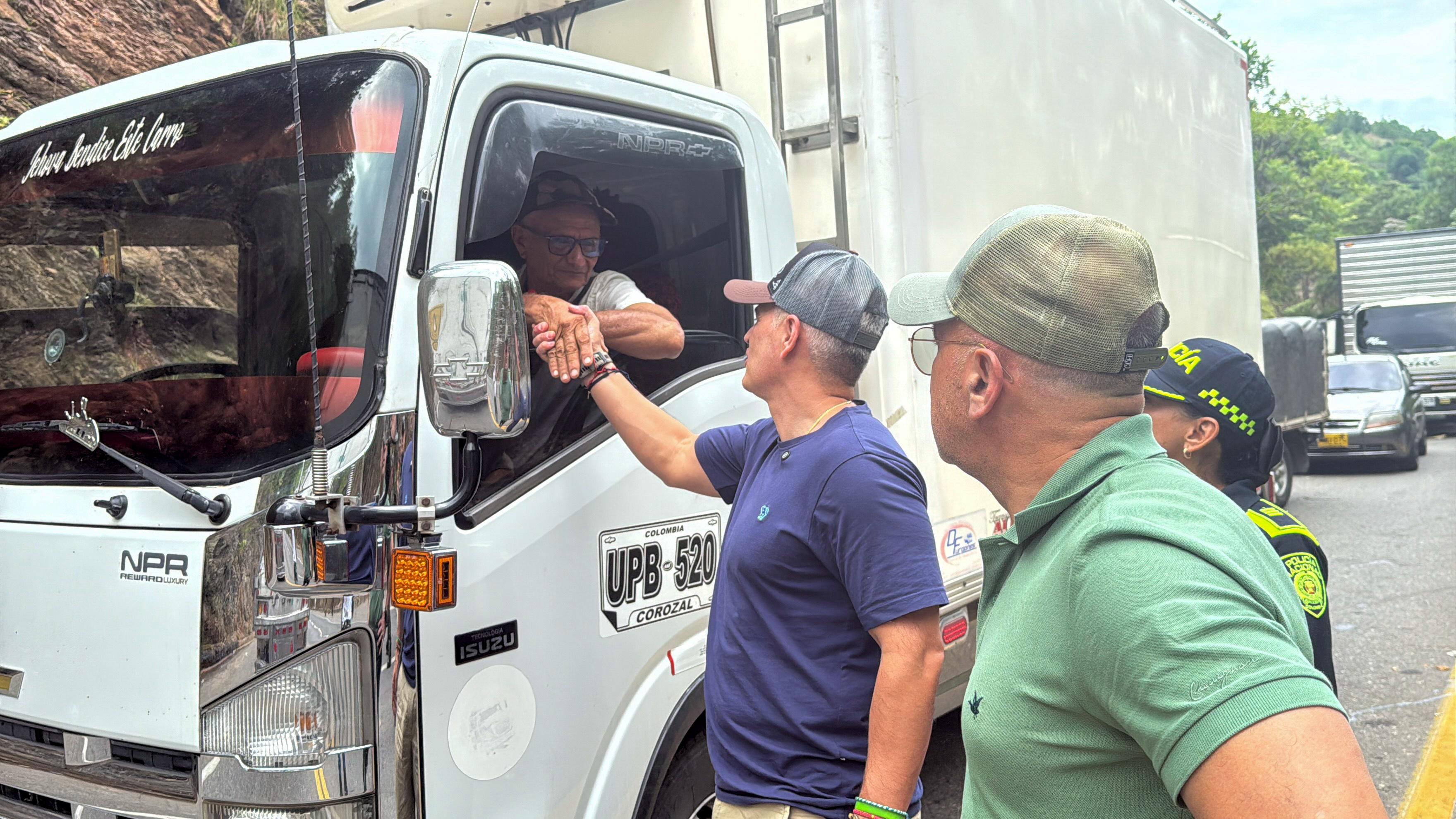 “Vía hacia la Costa Atlántica, a la altura de Zaragoza, fue habilitada con la fuerza legítima del Estado”: Gobernador Andrés Julián