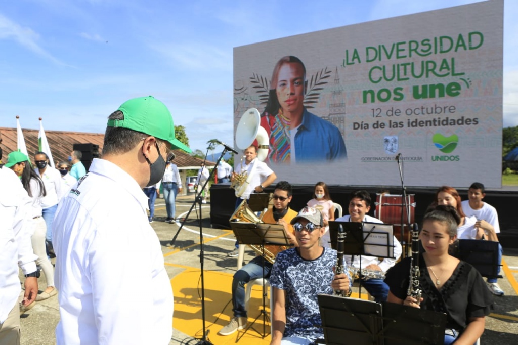 Gobernador encargado y gran parte del gabinete departamental conmemoraron en Mutatá el Día del Respeto a la Diversidad Cultural