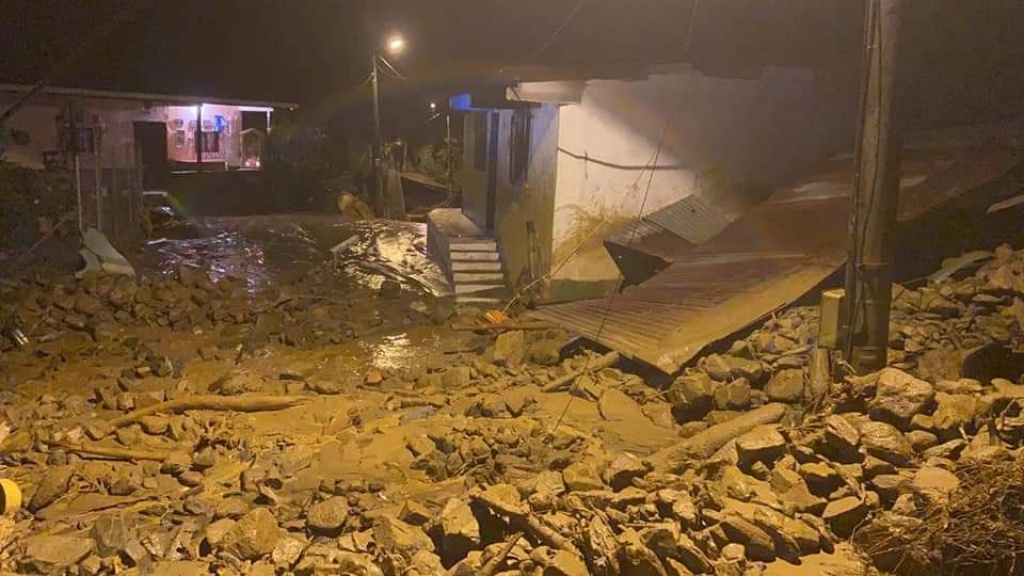Inundación y avenida torrencial en Briceño deja de manera preliminar 27 viviendas destruidas