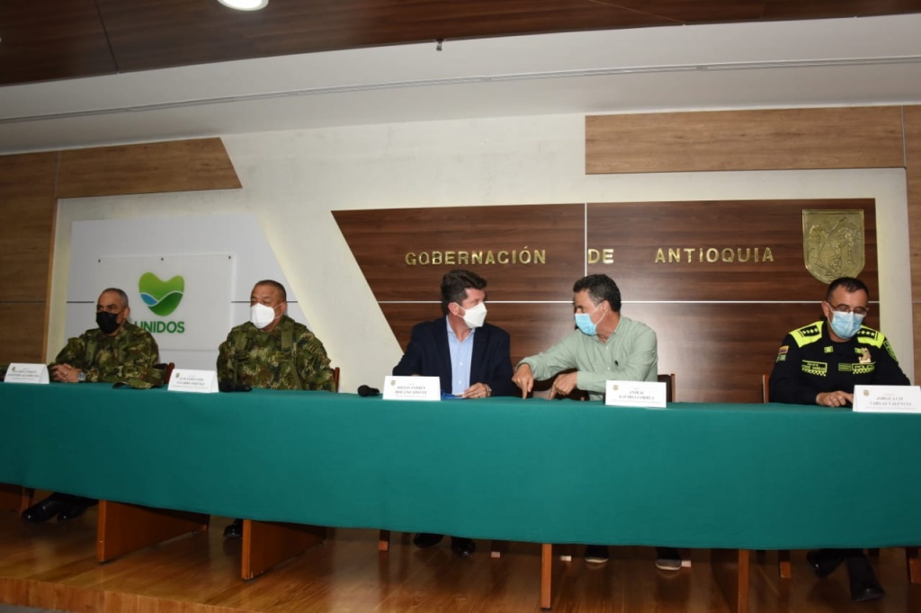 Ministerio de Defensa y Gobernación de Antioquia definieron ruta de acción para seguir atacando el crimen organizado en el Suroeste del departamento