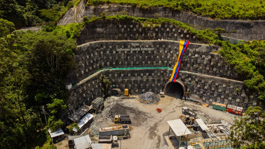 Solo 100 metros para terminar la excavación del Túnel Guillermo Gaviria Echeverri, el más largo de América