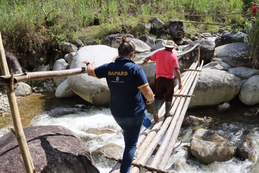 Comunidad de la vereda El Limón, en Nariño, tendrá un nuevo puente peatonal gracias al programa Caminos para la Vida