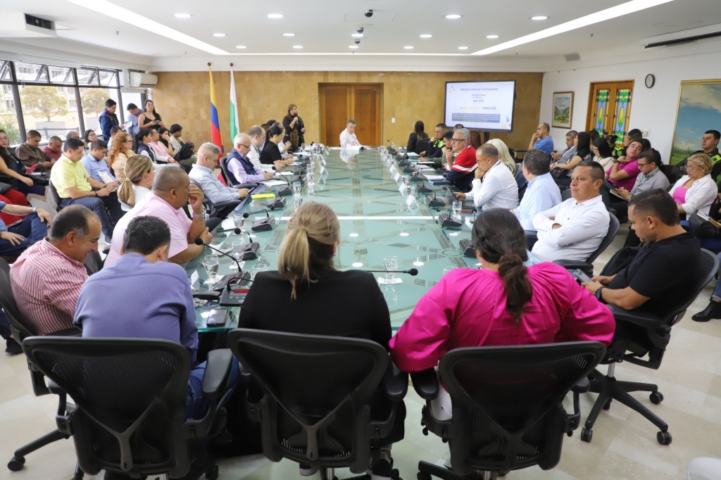 El gobernador de Antioquia hizo un llamado a los alcaldes a convocar los Comisiones Municipales de Seguimiento Electoral con miras a los comicios del 29 de octubre